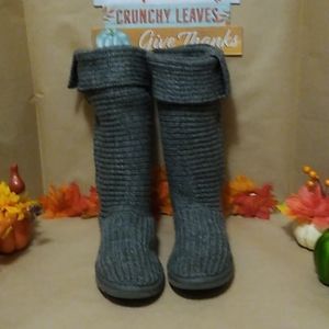 UGG boots sz 8